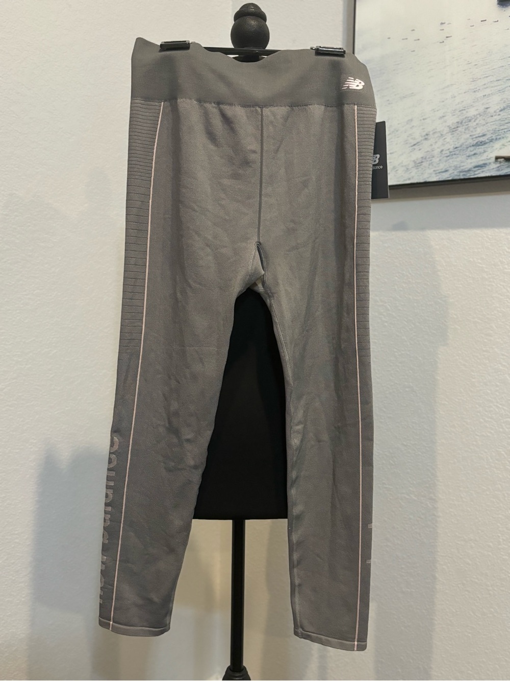 NWT New Balance Workout Leggings Grey and Pink (L)